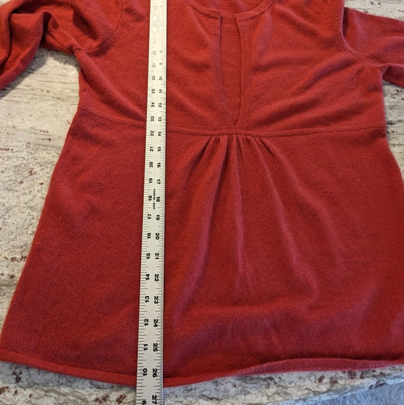 Prive' 100% CASHMERE Deep V Neck Sweater Pumpkin Orange Size Large Soft EUC - Picture 9 of 10